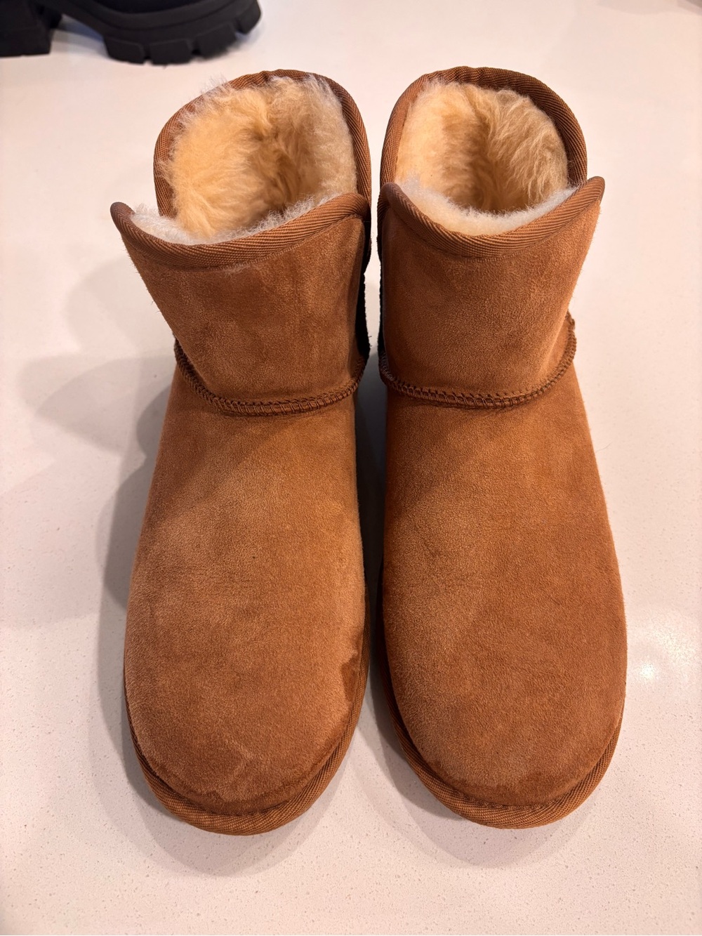 Women's Shearling Lined Suede Slippers - Chestnut Brown